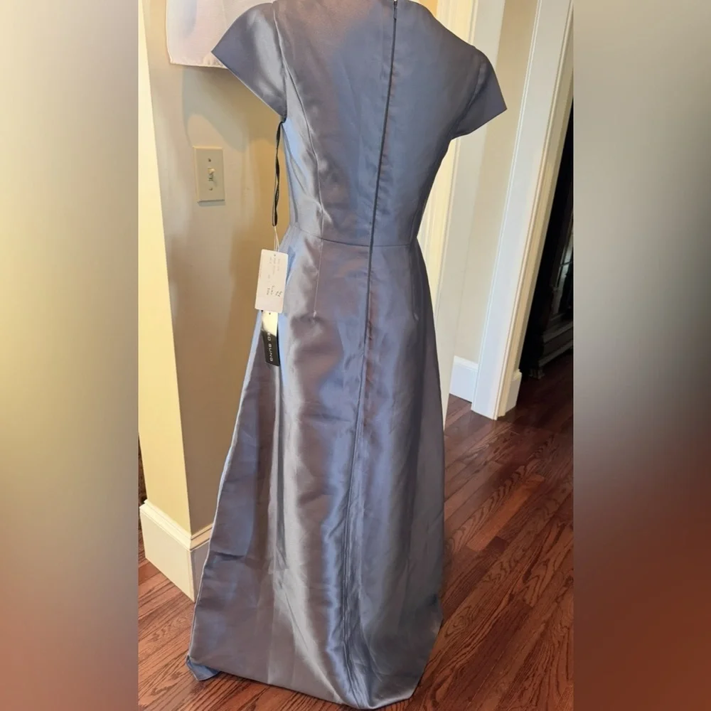 NWT Alfred Sung Cap Sleeve‎ V-Neck Satin Gown with Pockets Silverstone Size 4 - Picture 6 of 17